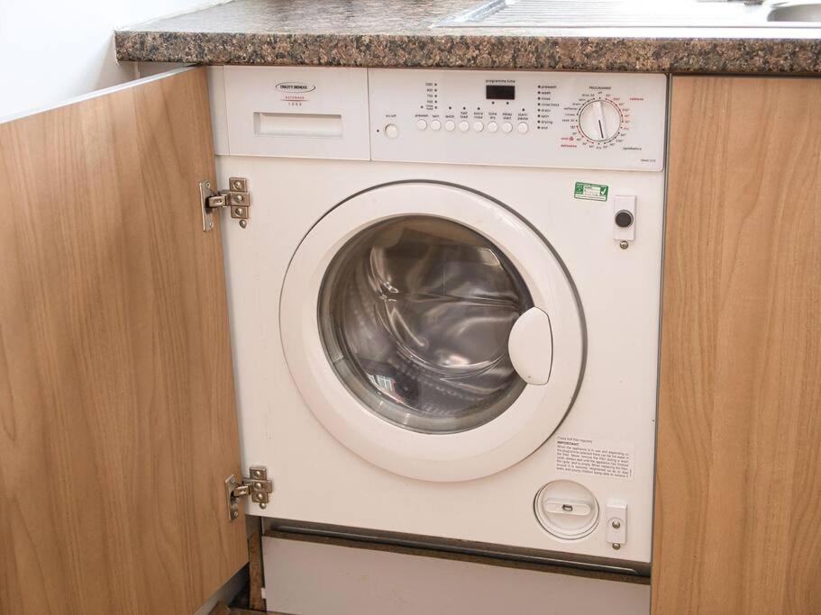 Lovely 1 Bedroom Apartment - Bham City Centre Birmingam Exterior foto