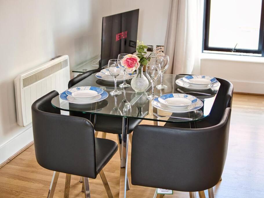 Lovely 1 Bedroom Apartment - Bham City Centre Birmingam Exterior foto